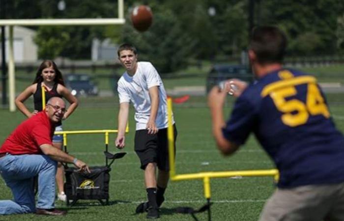 Tailgate Chair Football Game for sale
